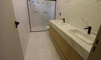 Imagem 5: Casa de condomínio para venda tem 181 metros quadrados com 3 quartos