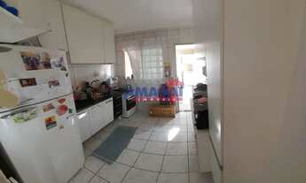 Imagem 2: Jacareí - Casa de Condomínio - Parque Santo Antônio