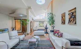 Imagem 7: Porto Alegre - Casa Padrão - Tristeza