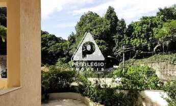 Imagem 2: Excepcional casa duplex 5 quartos, ao lado do Instituto Casa Roberto Marinho