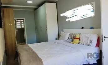 Imagem 7: Casa 4 dormitórios no bairro Tristeza