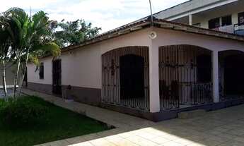 Imagem: Casa para venda possui 525 metros quadrados