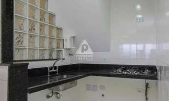 Imagem 9: Flat na Praia do Flamengo, 2 quartos, 1 suite, varanda