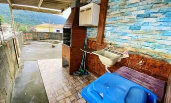 Imagem 7: Sobrado Independente com 3 Dormitórios, Quintal e Garagem no Flórida, Lado Praia