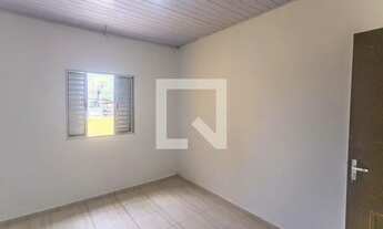 Imagem 2: Casa à Venda - Jardim Independência, 1 Quarto, 30 m2