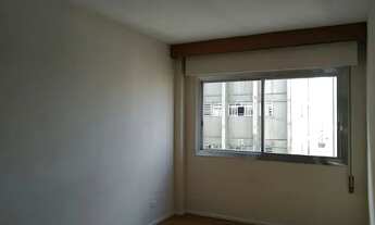 Imagem 4: Apartamento para aluguel possui 127 metros quadrados com 4 quartos em Santa Cecília - São