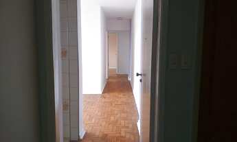 Imagem 7: Apartamento para aluguel e venda possui 68 metros quadrados com 2 quartos