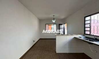 Imagem: Casa com 3 dormitórios para alugar, 200