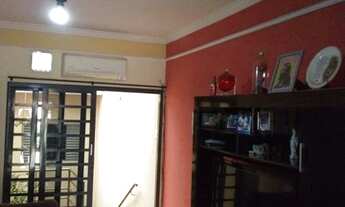 Imagem 7: Casa para Venda em Ribeirão Preto, Vila Tibério, 3 dormitórios, 1 suíte, 2 banheiros, 2 va