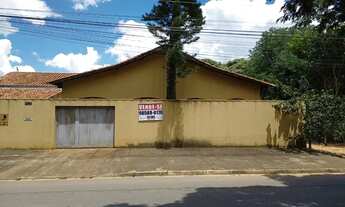 Imagem 2: Casa para venda tem 450 metros quadrados com 4 quartos