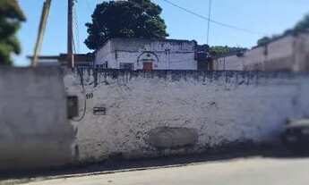 Imagem 2: Vendo 2 galpões e 2 casas + área livre, rua atrás da principal são Luís