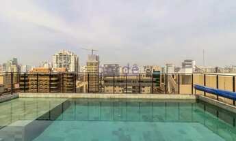 Imagem 2: Cobertura reformada com 3 suítes e piscina à venda na Vila Nova Conceição. Pronta e Linda