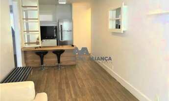 Imagem 2: Flat - / Residencial / Lagoa