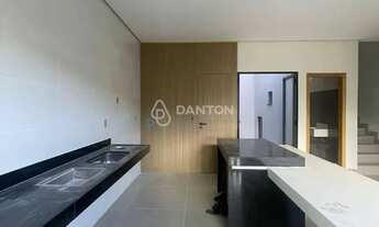 Imagem 3: Sobrado à Venda no Bairro Planalto - 4 Quartos, Piscina e Área Gourmet