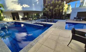 Imagem 5: Apartamento semimobiliado com planejados de 2 qts sendo 1 suíte na melhor localização de C