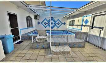 Imagem 2: Ótima Casa à Venda 250m² Espaçosa com Piscina e Área Gourmet Completa em Barreiros, São Jo