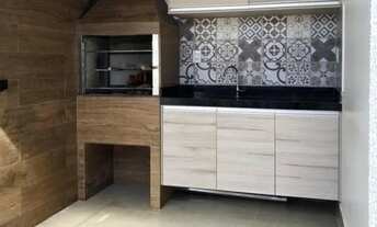 Imagem: Casa com 3 Quartos e 2 banheiro à Venda