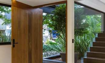 Imagem 7: Casa de Condomínio com 4 Quartos e 7 banheiros para Alugar, 480 m²