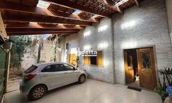 Imagem: Casa disponível com 4 quartos sendo 1 suíte