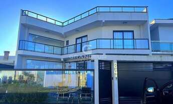 Imagem: Sobrado com cobertura no Balneario Atami