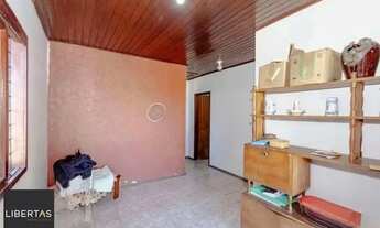 Imagem 3: Casa à venda com 3 dormitórios, 1 suíte e espaço gourmet em terreno alto