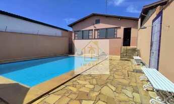 Imagem: Casa com 3 dormitórios à venda, 254 m²