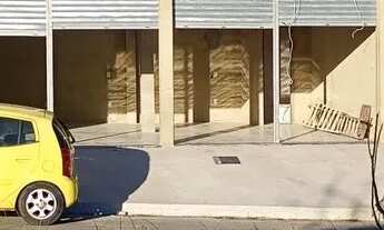 Imagem 2: Aluguel de loja Quarto com aluguel por R$3.000 /mês