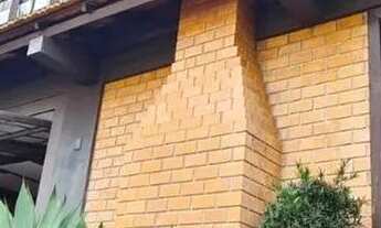 Imagem 2: Casa para Venda em Florianópolis, Itacorubi, 4 dormitórios, 2 suítes, 4 banheiros, 4 vagas