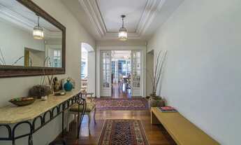 Imagem 2: Casa para venda em Pacaembu com 4 quartos, sendo 4 suítes , 350m²