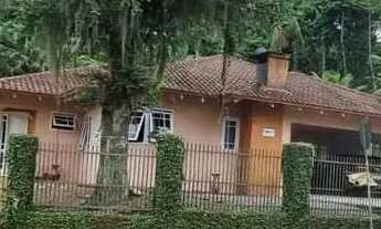 Imagem: Imóvel para venda tem 200 metros quadrados