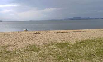 Imagem 7: Casa próximo a praia