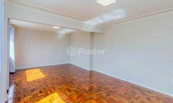 Imagem 4: Imóvel para venda tem 136 metros quadrados com 3 quartos em Azenha - Porto Alegre - RS