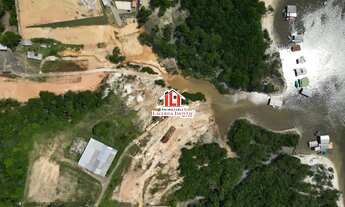 Imagem 6: Terreno no Tarumã as margens do Rio medindo 18.823,00m² Com 2 galpões medindo 50x50= 2.500