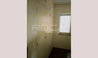 Imagem 2: Apartamento à venda com 2 quartos no Centro, em Ribeirão Preto