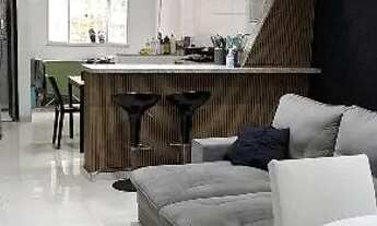 Imagem 3: VENDO OU ALUGO EXCELENTE CASA TRIPLEX COM ÓTIMA LOCALIZAÇÃO