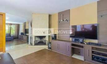 Imagem 5: Casa Duplex com 3 Dormitórios, 1.700 m², aluguel de R$ 13.000 + Taxas - Santa Felicidade