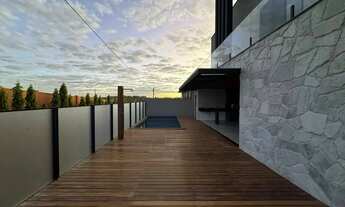 Imagem 7: Sobrado Novo de esquina no Jardins Capri 3 suítes superior 1 suite térrea 384 metros de te