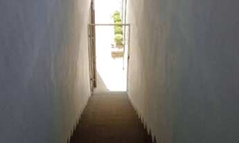 Imagem 4: Alugo kitnets 2 cômodos e vaga de garagem p/moto/Santana de Parnaíba/R$650,00