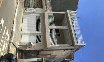 Imagem 3: Casa para venda tem 131 metros quadrados com 3 quartos em Jardim Regina Alice - Barueri