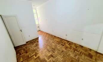 Imagem 3: Apartamento para venda com 60 metros quadrados com 1 quarto em Copacabana - Rio de Janeiro