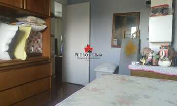 Imagem 7: Apartamento com 2 dormitórios e 1 vaga demarcada na Penha