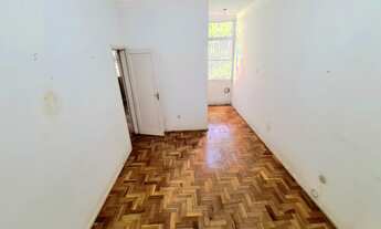 Imagem 2: Apartamento para venda com 60 metros quadrados com 1 quarto em Copacabana - Rio de Janeiro