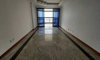 Imagem 3: Apartamento para venda possui 164 metros quadrados com 3 quartos de frente para o mar