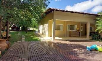 Imagem 4: Casa para venda tem 230 metros quadrados com 4 quartos