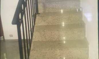 Imagem 6: Casa de condomínio sobrado para aluguel tem 130 metros quadrados com 3 quartos