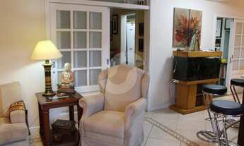 Imagem 6: Ampla casa duplex com 4 quartos (3 suítes), 3 vagas com lazer em São Francisco - Niterói