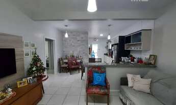 Imagem 6: Casa bem localizada a 200m do mar