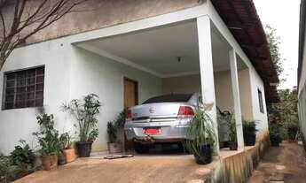 Imagem 2: Casa no bairro Ilda - à venda