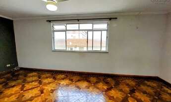 Imagem 3: Alugo Espaçoso Apartamento com 03 Dormitórios, 01 Suíte, Dependência de Serviço Completa e