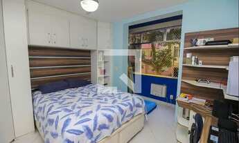 Imagem 6: Apartamento para Aluguel - Catete, 2 Quartos, 70 m2